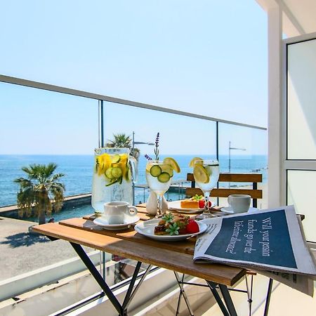 Phaedrus Living: Seaview Gold Flat Lighthouse 48 Paphos Exterior foto