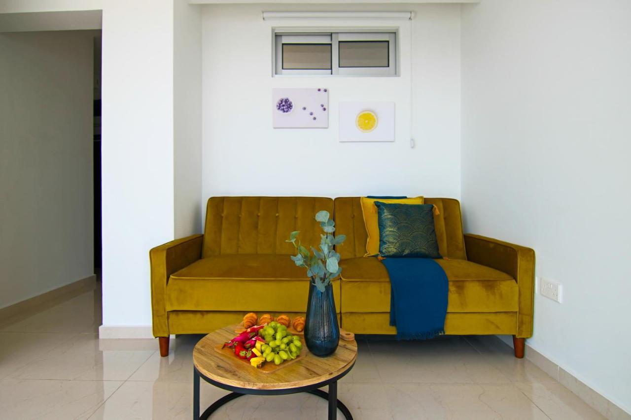 Phaedrus Living: Seaview Gold Flat Lighthouse 48 Paphos Exterior foto